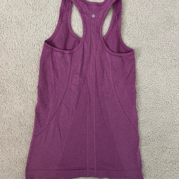 Lululemon Exercise Tank Top - Picture 2 of 6